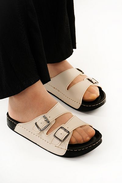 Babetty Women's Flat Heel Orthopedic Daily Slippers Comfortable Lightweight Stylish Massage Inside Young Mother Slippers