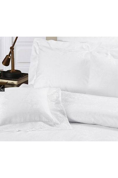 Taç Louise Flounced Pillowcase Set – Lace Laced Cotton Satin