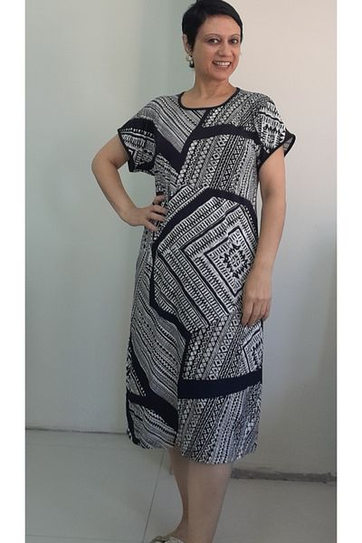 Mertcan Butik Black and White Print Low Sleeve Combed Viscose Dress with Body