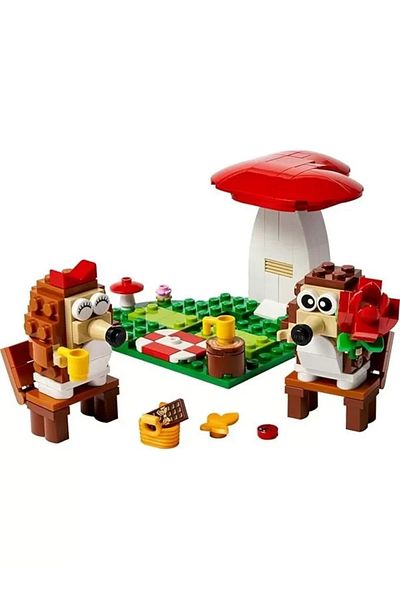 STOREMAX Lego Hedgehog Picnic 40711, Toy Construction Set for Boys and Girls, Birthday Gift Idea