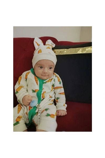 shopwave 3-6-9-12 Months Carrot Printed Long Sleeve Baby Girl and Boy Rompers with Ears and Hat