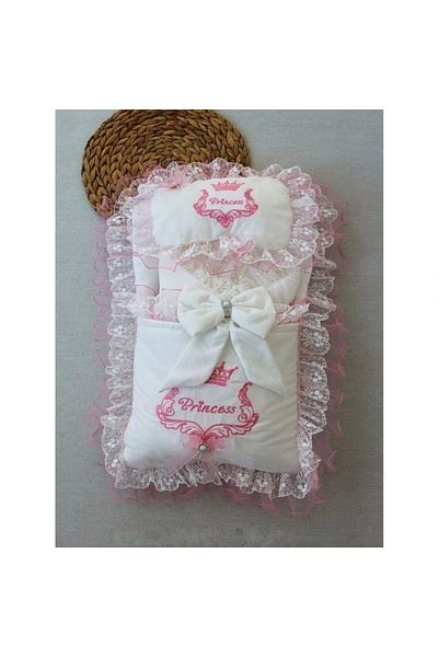 shopwave Newborn Nile Crown Embroidered Swaddled Trilux 3-Piece Bottom Opening Set