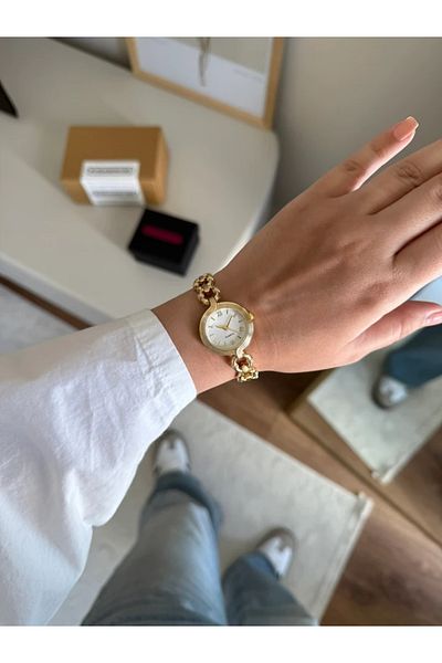 RoseandRoses Twina Ring Design Cord Women Wrist Watch Gold (White Dial)
