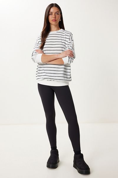 Happiness İstanbul Women's White Black Striped Oversize Knitted Sweatshirt Zv00339