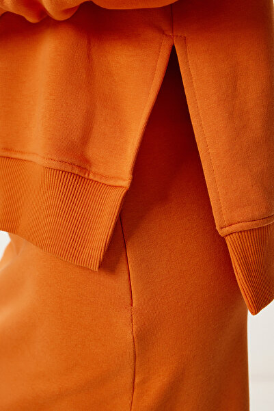 Happiness İstanbul Women's Orange Knitted Sweatshirt Skirt Set Rc00164