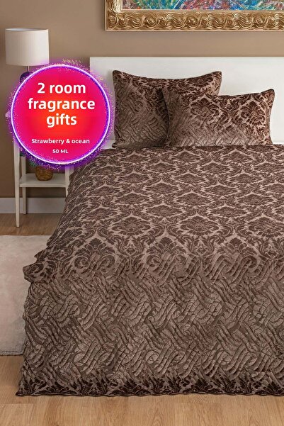West Home Double Bedspread - Two Pillowcases 240X260