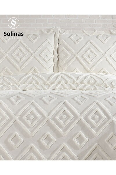 Solinas Collection Larin Cream King Size Thin Pique Bedspread (270 cm X 260 cm)
