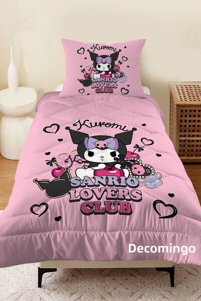 dekomingo Kuromi Lovers Club Patterned Quilted Quilt
