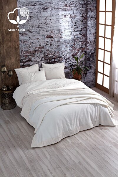 Nazik Home Emma Lace Double 7 Piece Duvet Cover + Pique Set