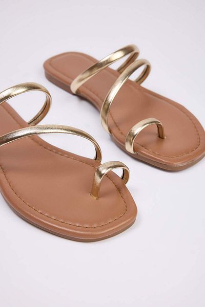 TRENDYOL SHOES Metallic Gold Thin Band Women Stylish Slippers Takss25Te00045