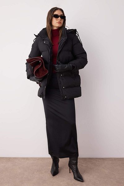 Trendyol Collection Чорний водовідштовхувальний надувний плащ з капюшоном TWOAW24MO00184