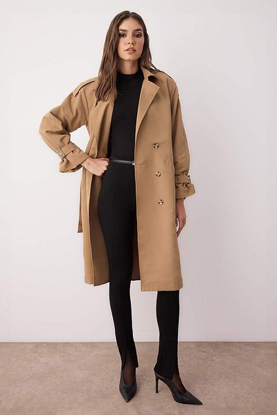 Trendyol Collection Vodoodpudivý dlouhý norkový trenčkot s páskem a detailem větrovky Twoss21Tr0005