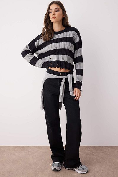 Trendyol Collection Navy Blue Crop Wide Fit Striped Pullover Sweater Twoaw24Kz00905