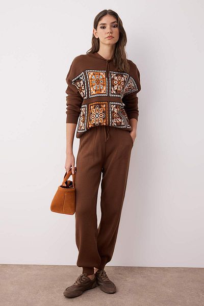 Trendyol Collection Brown Hooded Ethnic Pattern Knitwear Bottom-Top Set Twoaw25Au00063