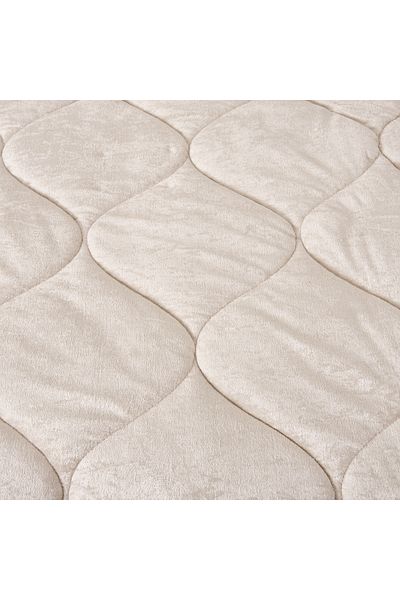 Brillant Velvet Double Quilt Cream Color