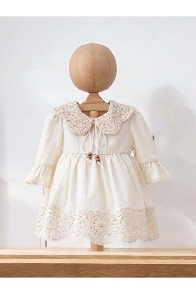 Zekids Kız Bebek Yaka Ve Etek Ucu Motif Detaylı Keten Elbise