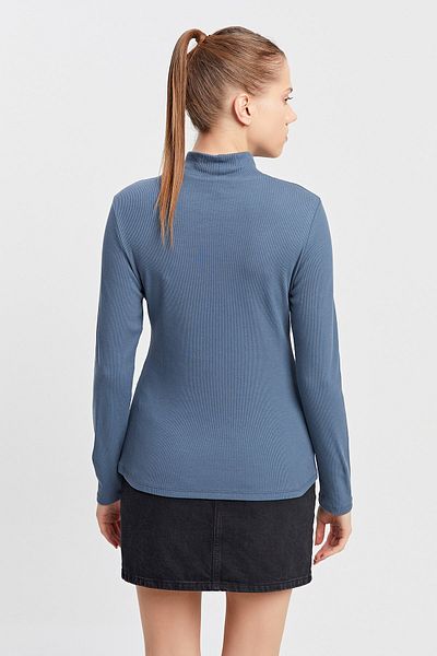 Curly Indigo Camisole Turtleneck Blouse