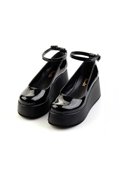 Bambi Siyah Kadın Dolgu Topuklu Ayakkabı K01154180008