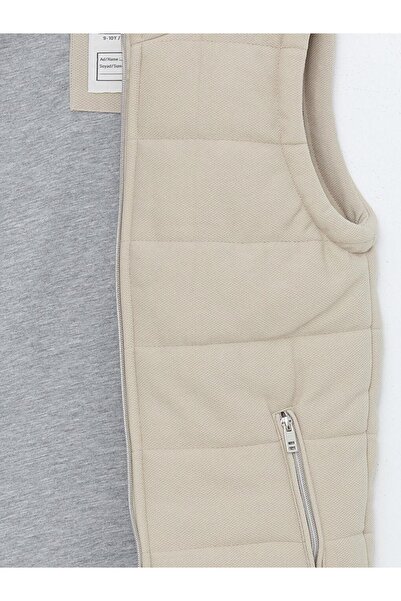 LC Waikiki Lcw Vision Stand Collar Boy's Vest