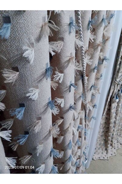 Store Brillanthome renkli puantiyeli fon perde