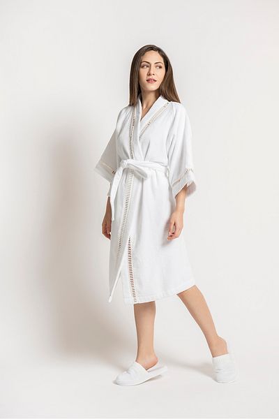 Gül Güler Lace Bathrobe Kolber