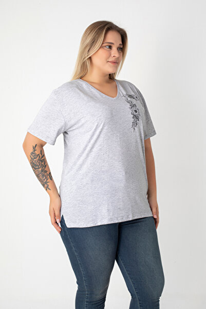 Orly More Printed Slit Cotton Women's V-Neck Plus Size T-Shirt