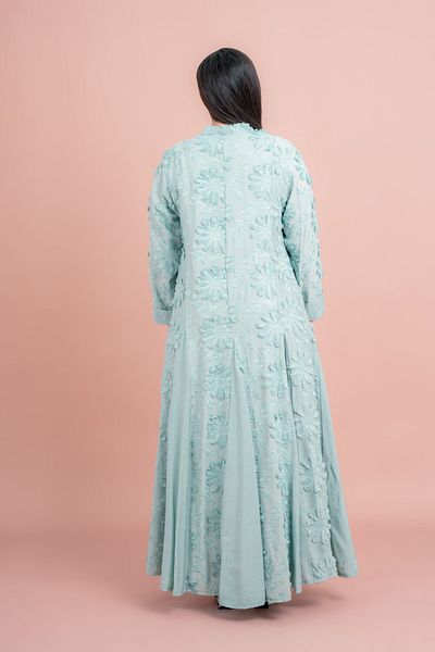 IKKXA Soft Petals Embroidered Jalabiya
