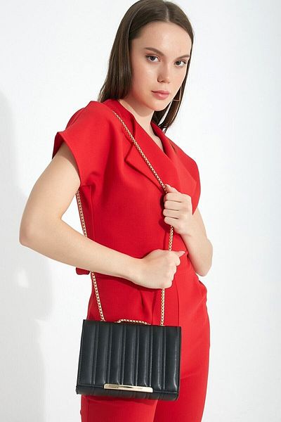 MAC&MOS Women's Black Magnetic Hand and Shoulder Bag
