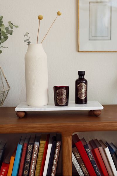 Akayev Marble White 30X15 cm Wooden Bead Standing Presentation Holder