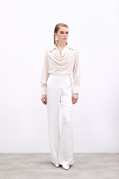 Sateen 1256-1504 İnci Yakalı Degaje Yaka Bluz