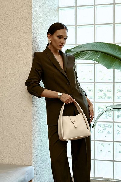 Lucky Bees Hand- und Schultertasche für Damen – komfortables Design