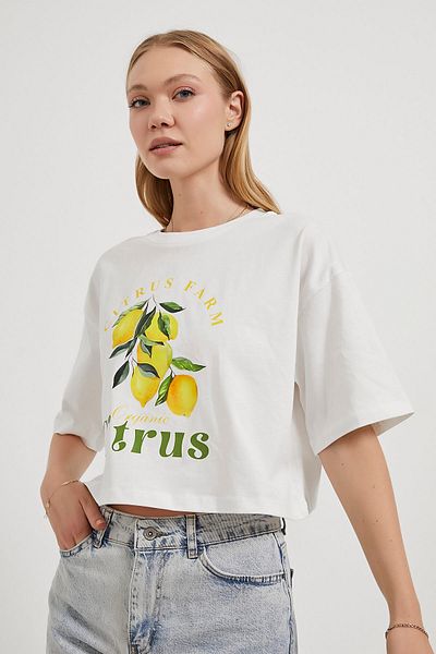 Arma Life Women's Lemon Printed Short Sleeve Loose White Crop T-Shirt