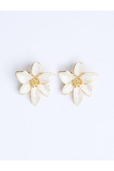 Jimmy Key Modern Earrings with Shiny Flower Figures in Gold Color