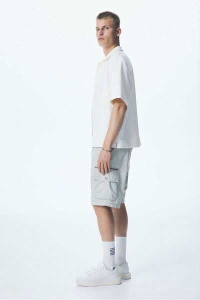 H&M Regular Fit Cargo Shorts