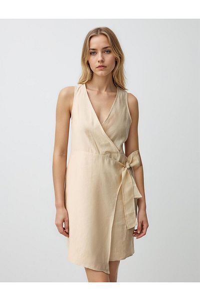 Jimmy Key Ecru V-Neck Sleeveless Bow Detailed Woven Mini Dress