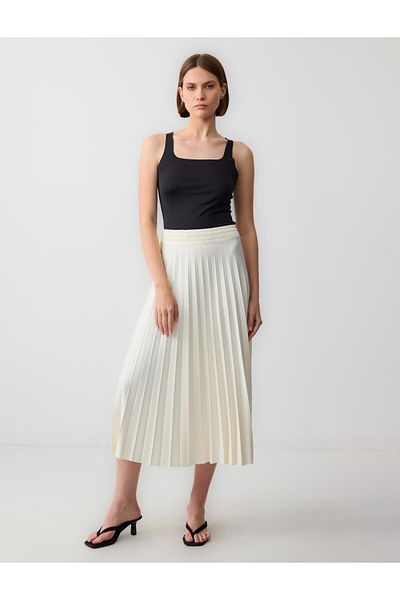 Jimmy Key Ecru Regular Waist Elastic Waist Pleated Knitted Midi Skirt