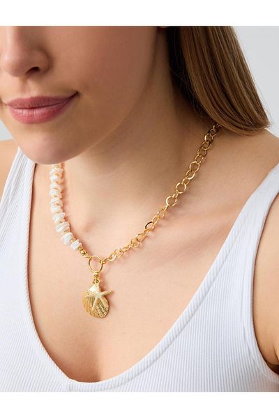 Jimmy Key White Seashell Figured Adjustable Necklace