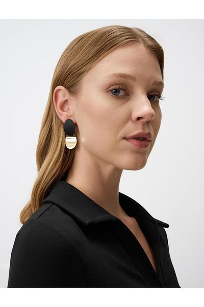 Jimmy Key Black Shiny Ring Figured Hanging Earrings