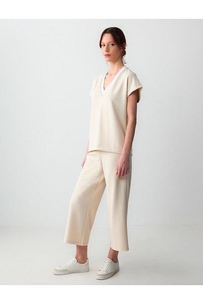 Jimmy Key Light Beige Relaxed Fit High Waist Wide Leg Short Knitted Trousers