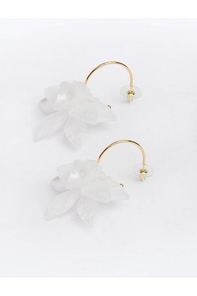 Jimmy Key White Leaf Detailed Flower Patterned Earrings