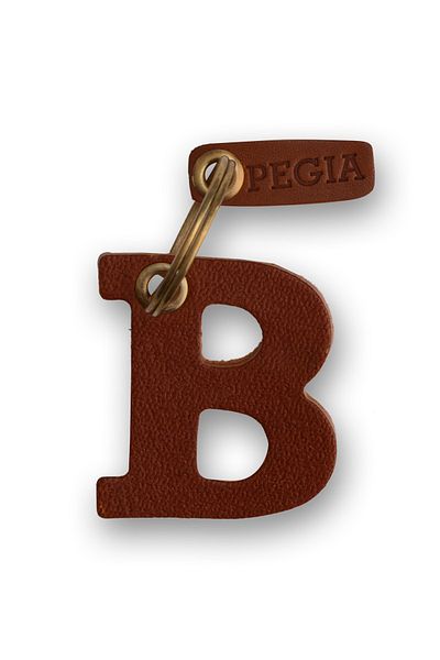 Pegia Letter B Δερμάτινο μπρελόκ 25an82