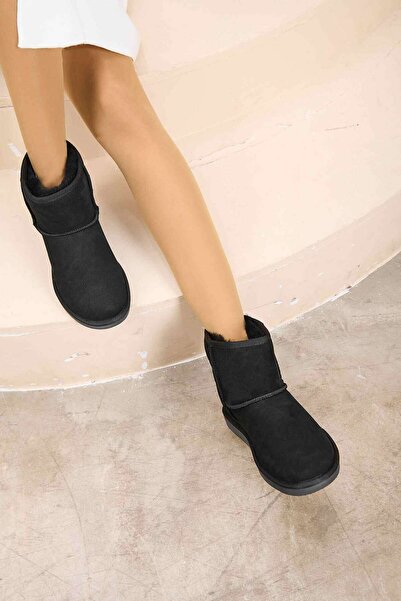 Pegia Kadın Siyah Klasik Kısa Bot 191021