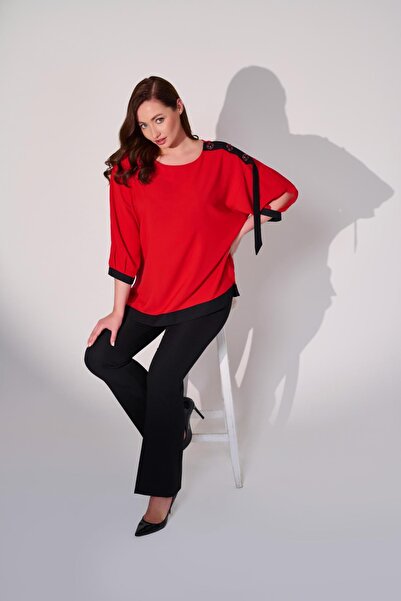 DE WHITES Plus Size Collar Star Accessory Shirt