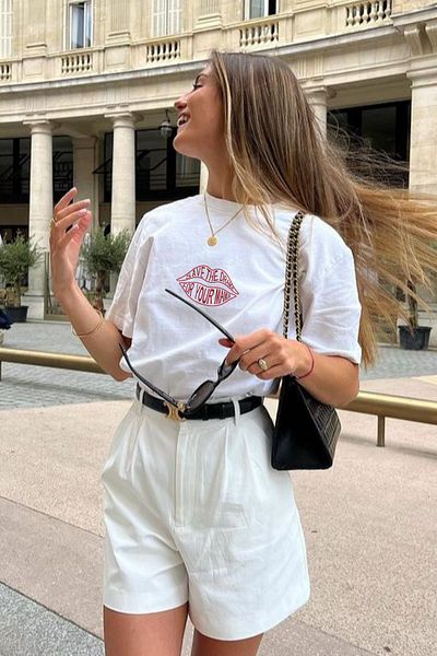 Le'sluette shadow of style Lip Embroidered (Fri̇ends) Oversize 100% Cotton T-Shirt