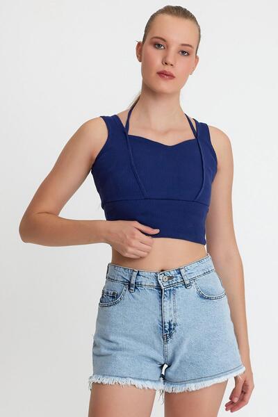 Polo State Жіночий кроп-топ з відкритою спиною та деталями з батику