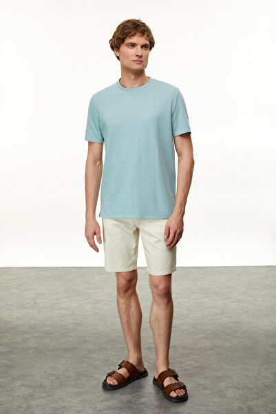 Mudo Straight Fit Shorts