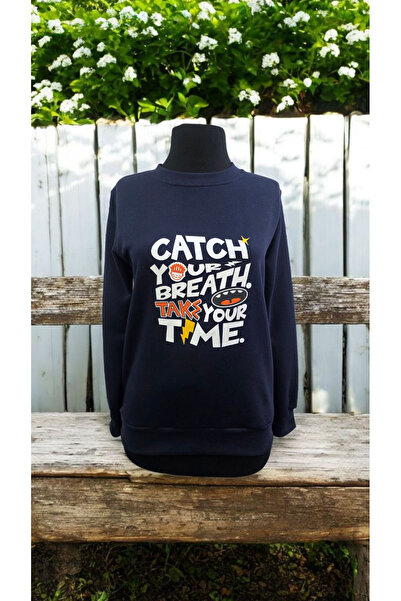 AHMERA سويت شيرت مطبوع بياقة دائرية وقصة عادية للجنسين باللون الأزرق الداكن