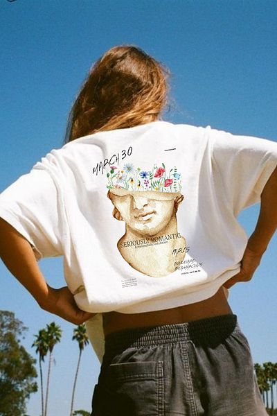 Le'sluette shadow of style Women's Sculpture Printed 100% Cotton Oversize T-Shirt
