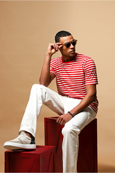 Kiğılı Βαμβακερό ριγέ μπλουζάκι με κανονική εφαρμογή με λαιμόκοψη