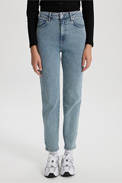 VENA Women's Maria Vintage Med Blue Slim Mom Jean Trousers